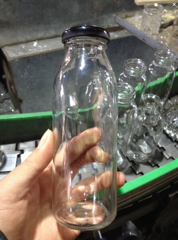 300ml玻璃饮料瓶